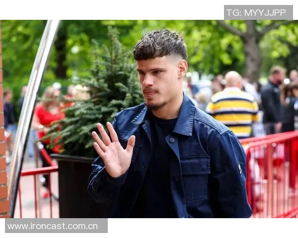 诺沃特尼称维尔茨有潜力争金球奖但在利物浦需时间适应