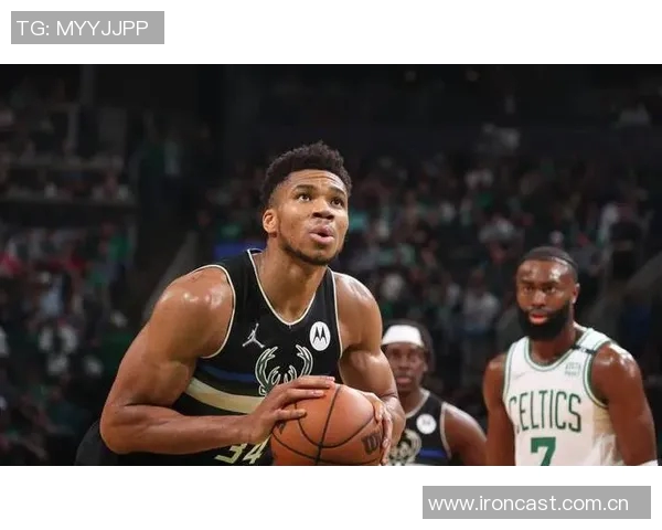 雄鹿全力留住字母哥兄弟三人同队创造NBA历史新篇章