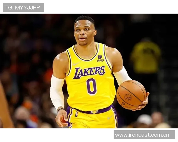 威少湖人时期离谱失误合集曝光FBI或需介入调查其表现 威少湖人时期离谱失误合集曝光FBI或需介入调查其表现