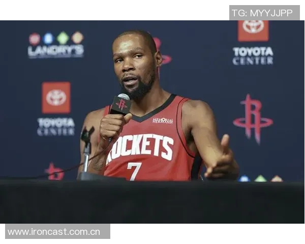 杜兰特谈大个阵容优势上赛季表现令人满意