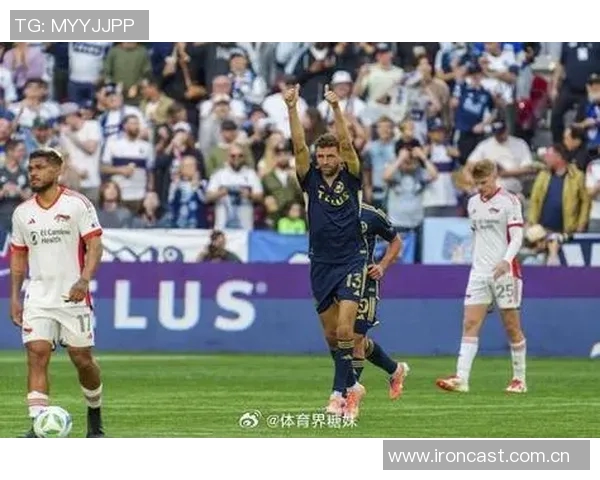 穆勒状态回暖连续6场参与进球总计贡献11次助攻与进球