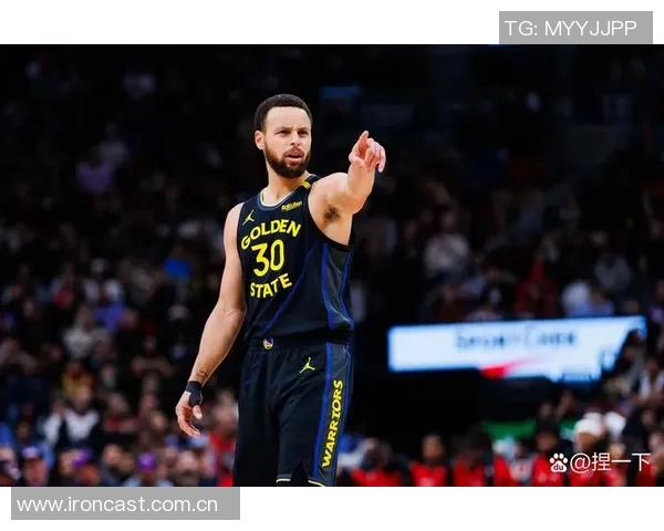 NBA揭幕战前瞻库里成为历史第十位为同一球队效力17年的球员 NBA揭幕战前瞻库里成为历史第十位为同一球队效力17年的球员