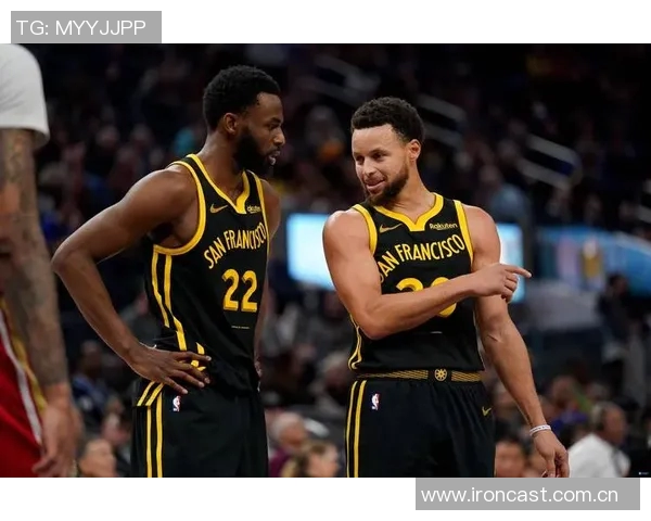 维金斯半场表现出色6中4砍下11分助攻与抢断均有贡献