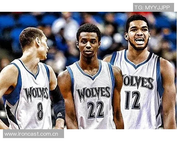 弗兰克谈布伦南约翰逊能否出战森林并分享与教练的友谊时光 弗兰克谈布伦南约翰逊能否出战森林并分享与教练的友谊时光