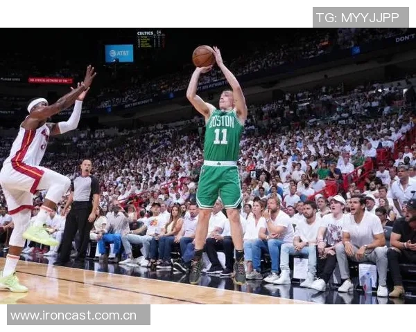 普理查德下半场失准6投0中全场仅得11分正负值惨淡21