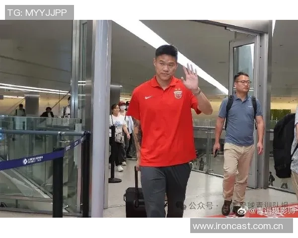 穆斯卡特荣膺中超11月最佳主教练率队成功卫冕上海海港再创辉煌 穆斯卡特荣膺中超11月最佳主教练率队成功卫冕上海海港再创辉煌