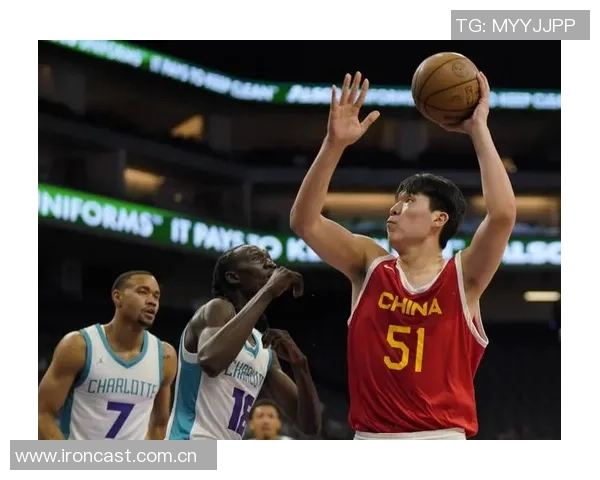 队记：杨瀚森成长之路漫长昌西深知培养新星的重要性