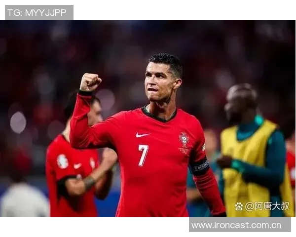 葡萄牙主帅回应C罗观战问题称此举不尊重球员应停止讨论