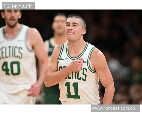 普理查德表现稳定17投7中三分8投3中贡献19分外加4篮板3助攻1抢断