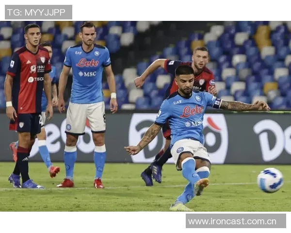 斯帕莱蒂称赞库普梅纳斯适应新位置展现积极防守意识