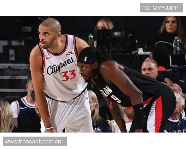 开拓者梦幻阵容回顾罗伊阿德巴图姆若无伤病能走多远